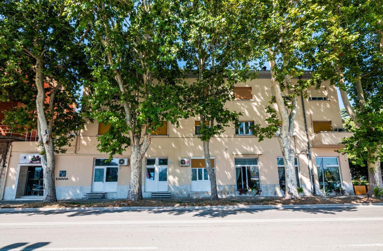 Apartman Pegla Zadar Eksteriør billede